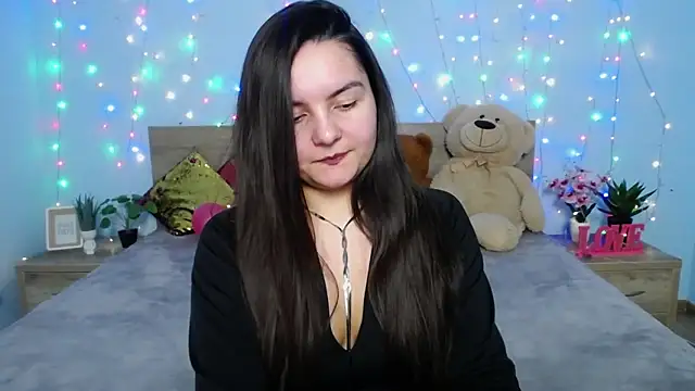 JasmineAsha online show from 01.25.25