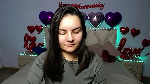 JasmineAsha online show from 02.15.25