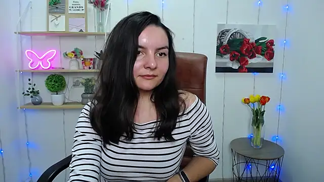 JasmineAsha online show from 03.19.25