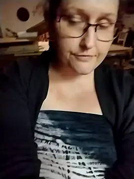 MissMagicMushroom online show from 12.19.24
