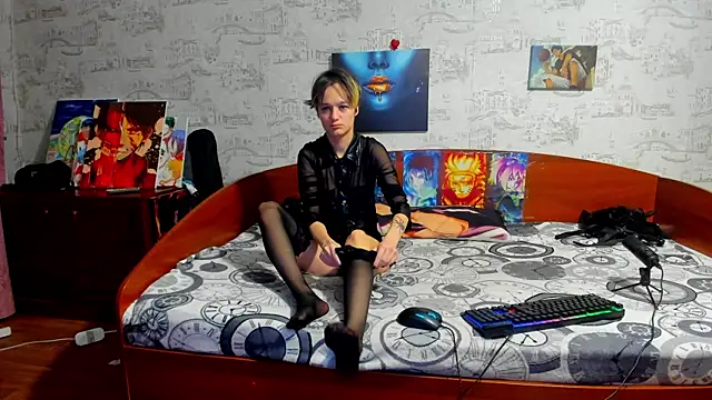 KagamiTayga online show from 11.14.25