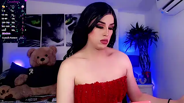 Snapshot of Sophiesweet5 chatting on 03.13.25 Sophiesweet5 online show from 03.13.25