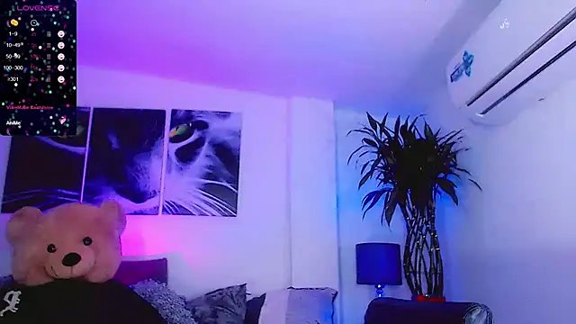 Sophiesweet5 online show from 03.24.26