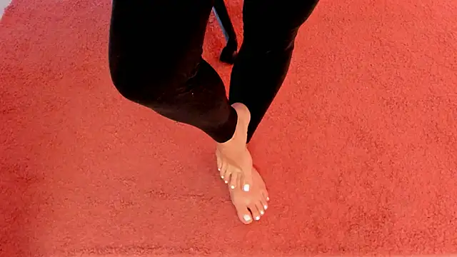 RebeccaMartinez online show from 12.09.24