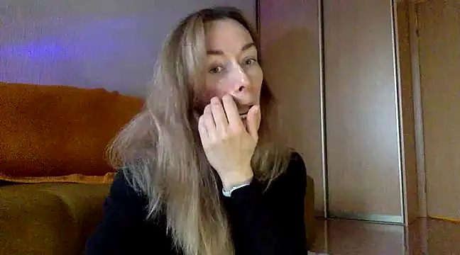 RebeccaMartinez online show from 03.14.25
