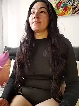 Snapshot of katha_steele_ chatting on 10.06.25 katha steele online show from 10.06.25