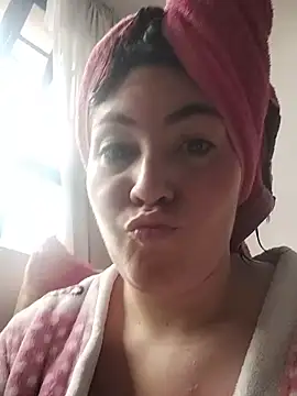 Snapshot of katha_steele_ chatting on 10.08.25 katha steele online show from 10.08.25