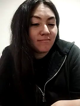 Snapshot of katha_steele_ chatting on 10.20.25 katha steele online show from 10.20.25