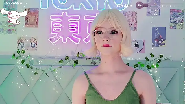 EffyEfans online show from 02.20.25