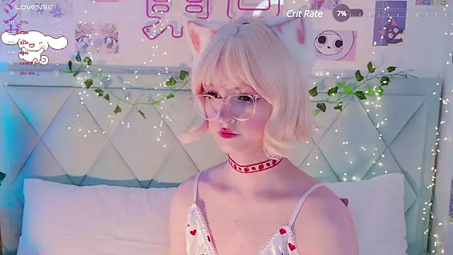 EffyEfans online show from 02.22.25