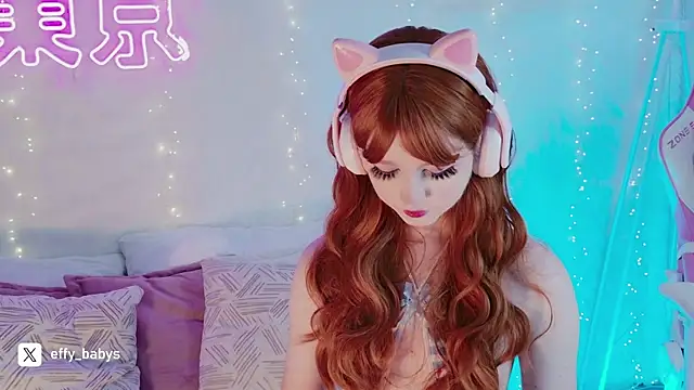 EffyEfans online show from 03.20.25