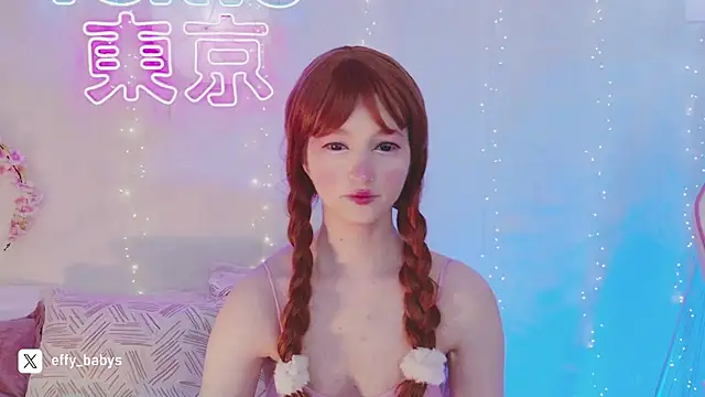 EffyEfans online show from 03.22.25