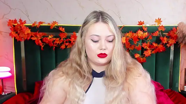 Snapshot of rosal1a chatting on 10.24.25 rosal1a online show from 10.24.25