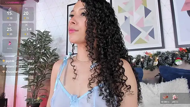 Snapshot of susan_cute198 chatting on 12.22.24 susan cute198 online show from 12.22.24