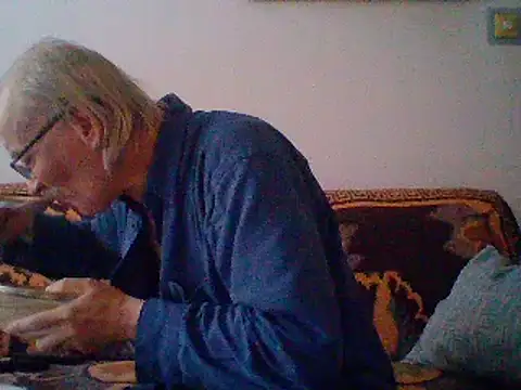 Snapshot of cumloverboyxx69 chatting on 01.28.25 cumloverboyxx69 online show from 01.28.25