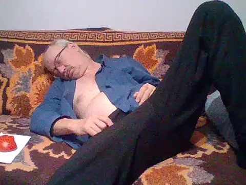 Snapshot of cumloverboyxx69 chatting on 02.05.25 cumloverboyxx69 online show from 02.05.25