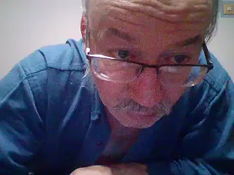 Snapshot of cumloverboyxx69 chatting on 02.25.25 cumloverboyxx69 online show from 02.25.25