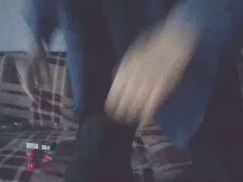 Snapshot of cumloverboyxx69 chatting on 03.10.25 cumloverboyxx69 online show from 03.10.25