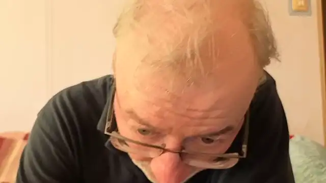 Snapshot of cumloverboyxx69 chatting on 10.17.25 cumloverboyxx69 online show from 10.17.25