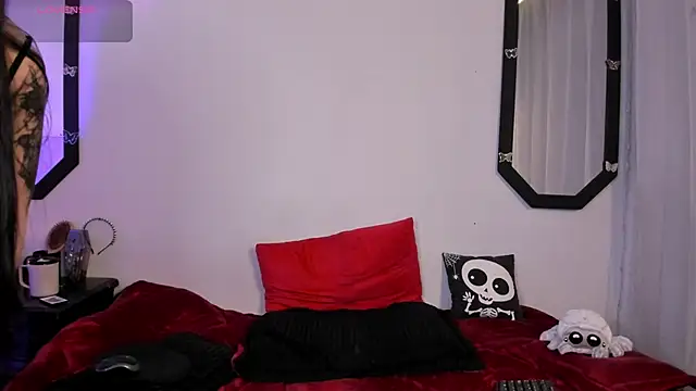 Amy Aloqua online show from 03.25.26