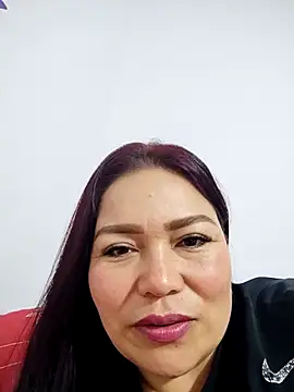 Snapshot of violet_moore chatting on 09.19.25 violet moore online show from 09.19.25