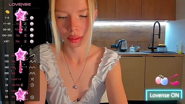 Olivia Bells online show from 09.23.25