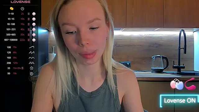 Olivia Bells online show from 04.15.26