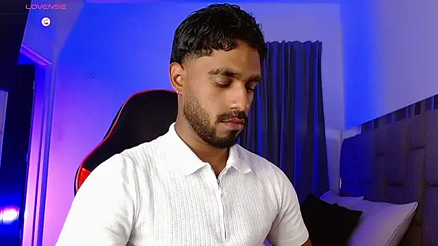 Snapshot of Christian_thor chatting on 09.27.25 Christian thor online show from 09.27.25