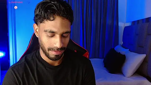 Snapshot of Christian_thor chatting on 09.29.25 Christian thor online show from 09.29.25