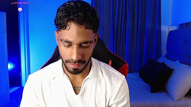 Snapshot of Christian_thor chatting on 10.04.25 Christian thor online show from 10.04.25