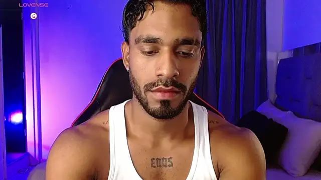 Snapshot of Christian_thor chatting on 11.08.25 Christian thor online show from 11.08.25