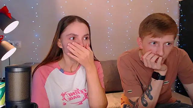 juliaanddima online show from 12.17.24