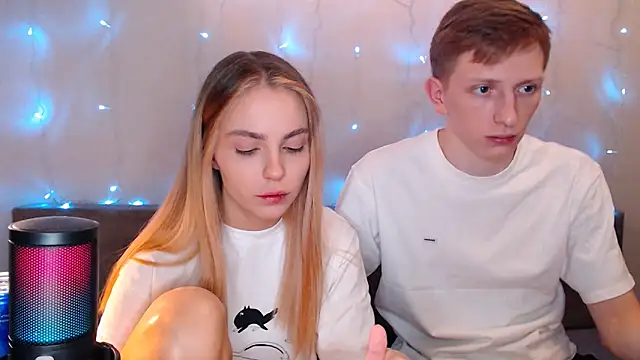 juliaanddima online show from 10.03.25