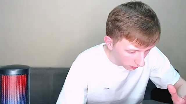 juliaanddima online show from 02.10.26