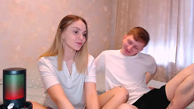 juliaanddima online show from 04.07.26