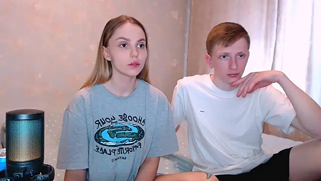 juliaanddima online show from 05.20.26