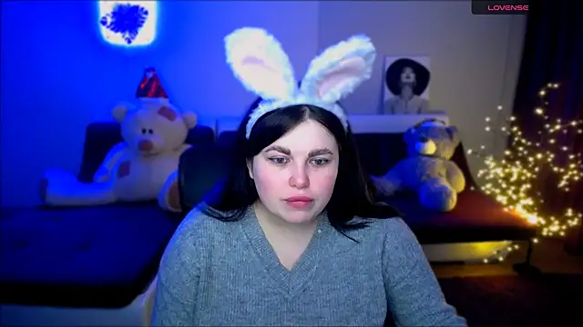 Emily Mo online show from 12.03.24