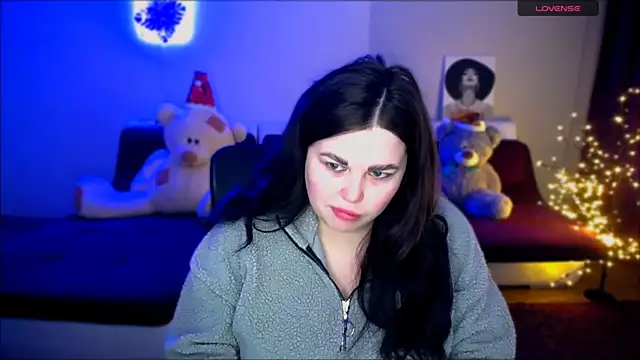 Emily Mo online show from 12.07.24