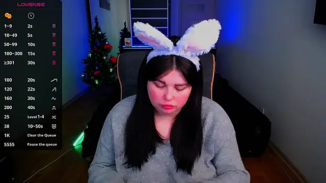 Emily Mo online show from 12.17.24