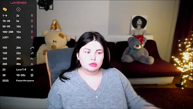 Emily Mo online show from 12.26.24