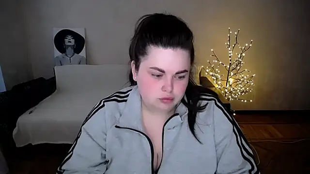 Emily Mo online show from 05.29.26