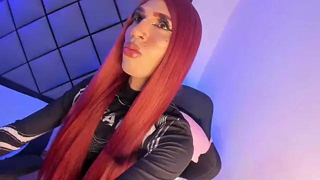 Snapshot of GeorginaCute_ chatting on 10.19.25 GeorginaCute online show from 10.19.25