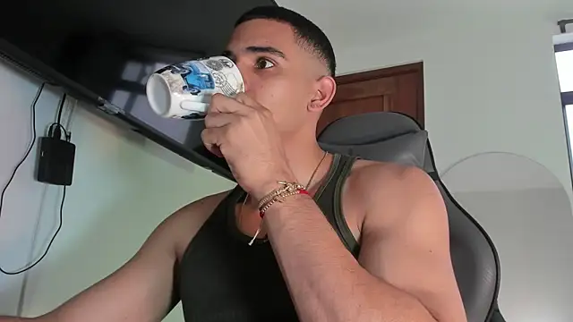 Snapshot of joss_111 chatting on 11.02.25 joss 111 online show from 11.02.25