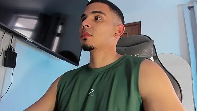 Snapshot of joss_111 chatting on 11.05.25 joss 111 online show from 11.05.25