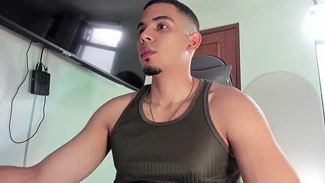 Snapshot of joss_111 chatting on 11.12.25 joss 111 online show from 11.12.25