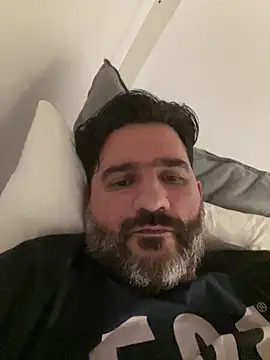 Snapshot of Maxi_TheBigDaddy chatting on 12.18.24 Maxi TheBigDaddy online show from 12.18.24