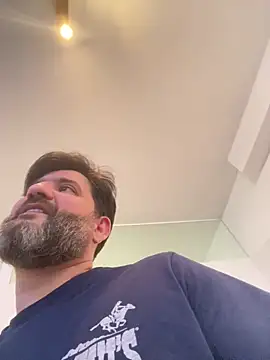 Snapshot of Maxi_TheBigDaddy chatting on 01.01.25 Maxi TheBigDaddy online show from 01.01.25