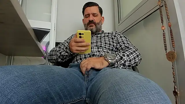 Maxi TheBigDaddy online show from 03.25.26