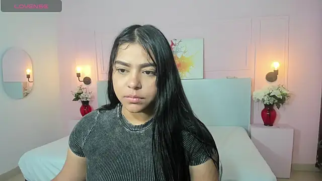 LyndaKimm online show from 03.18.25