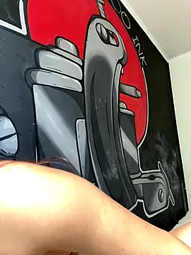 Sarah millerr  online show from 10.18.25